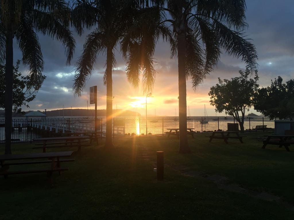 Mariners On The Waterfront Motell Batemans Bay Exteriör bild